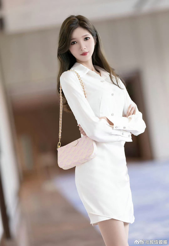 小南和长门拔萝卜游戏主界面展示